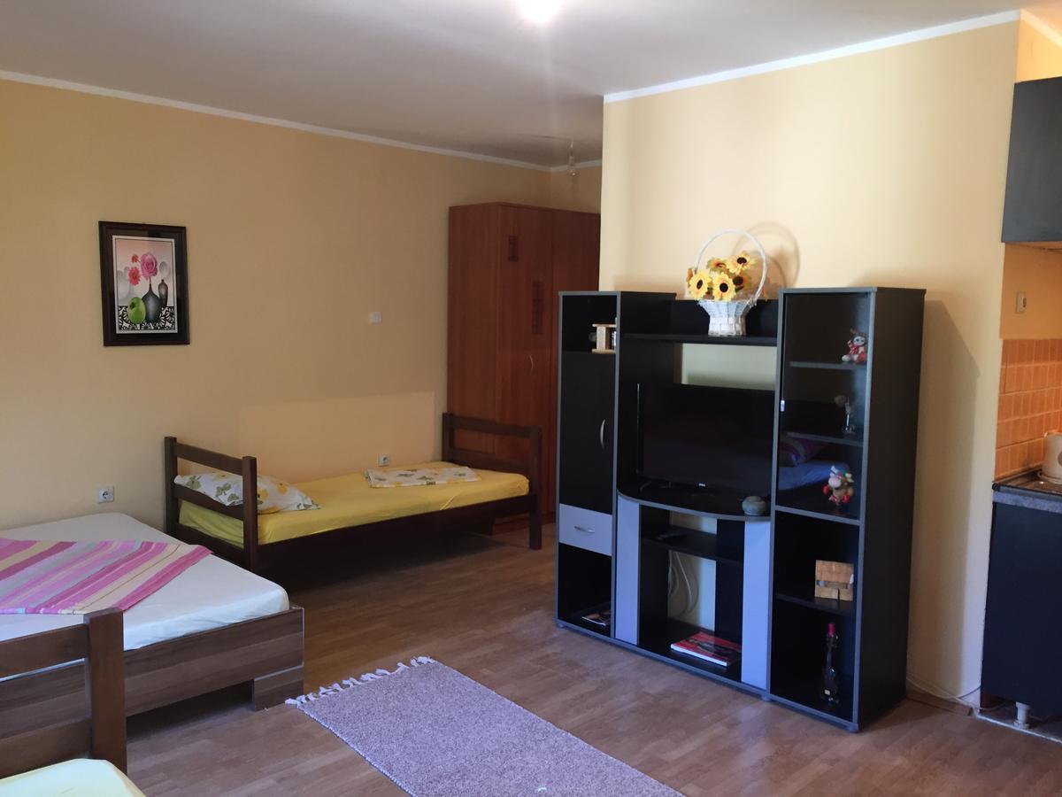 Apartment Davidovic Tivat Eksteriør bilde